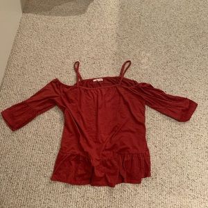 Size O maurices. Cute details sleeves never worn